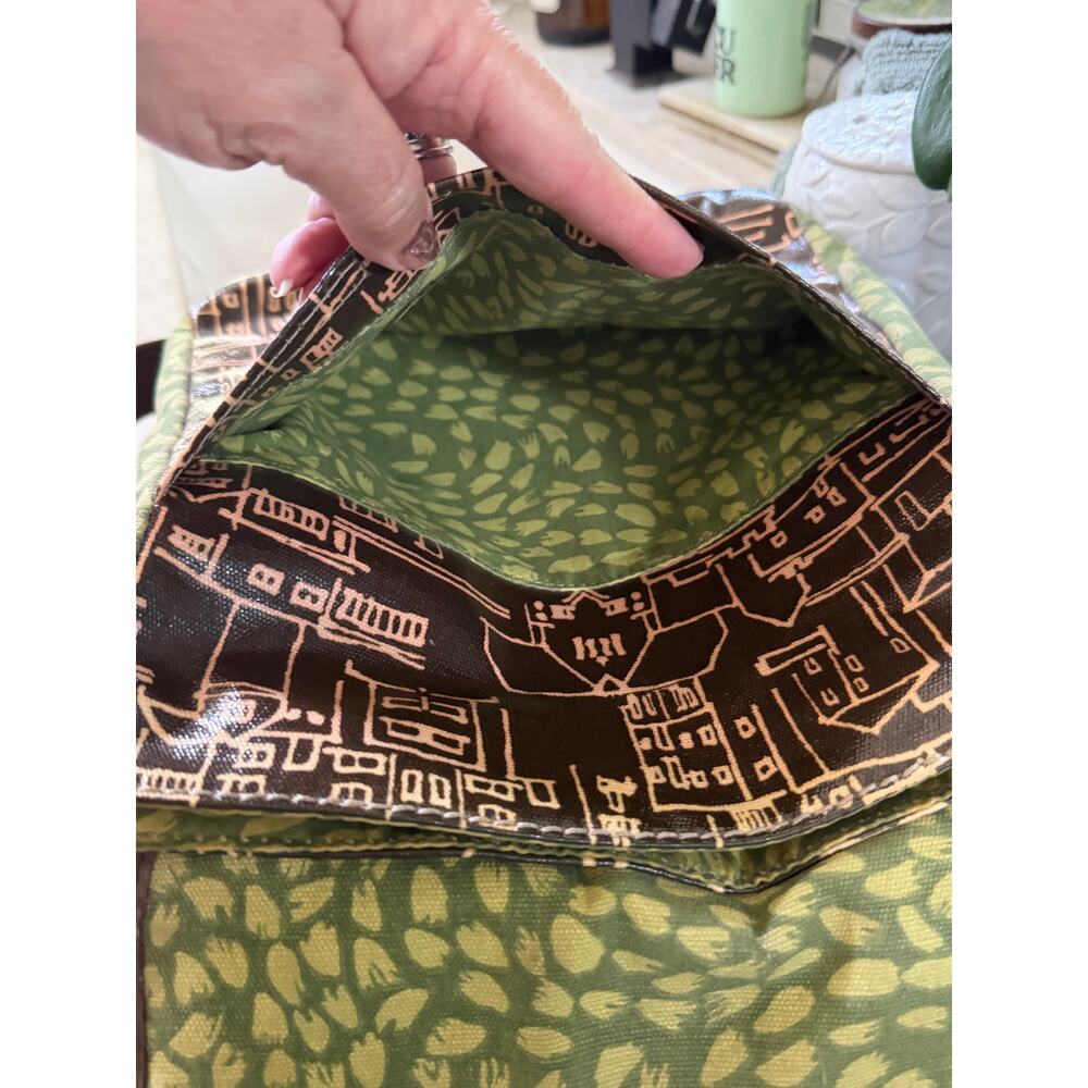 Fossil Key-Per City Scene Canvas And Leather Mess… - image 8